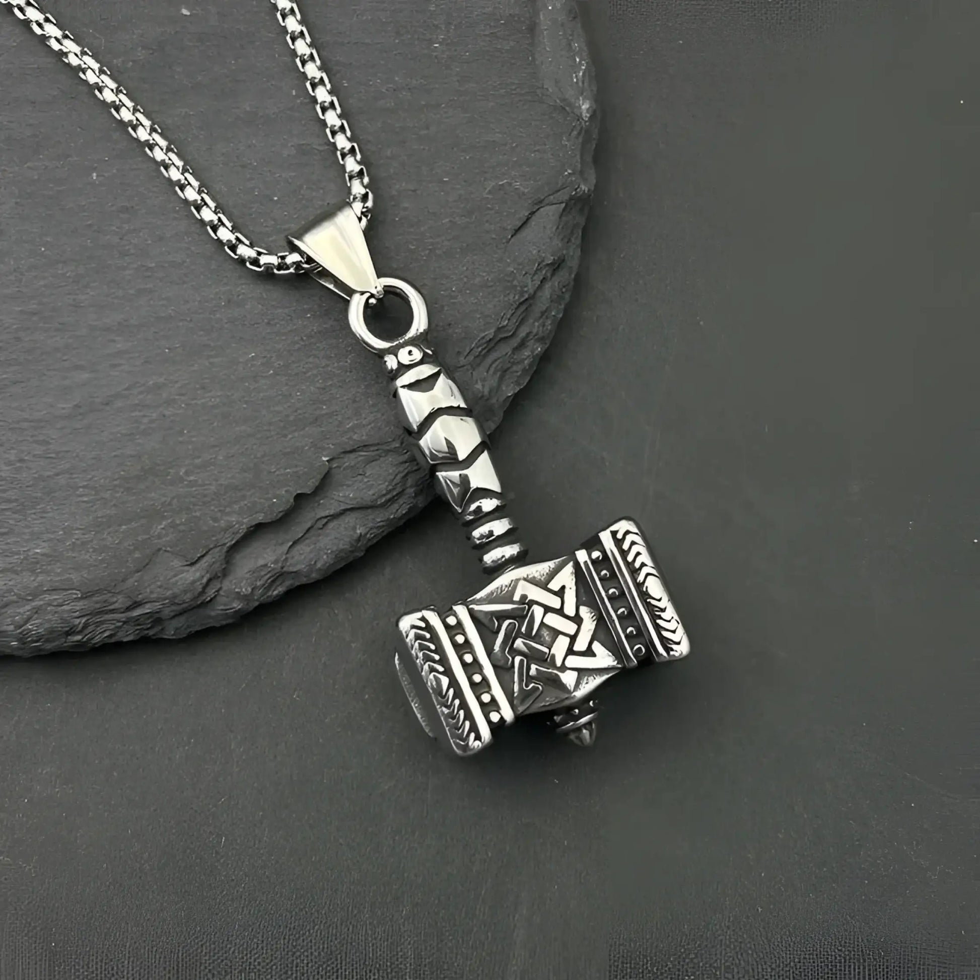 Retro Viking Thor’s Hammer Pendant Necklace