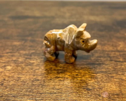Soapstone Carvings-Morganite Gems