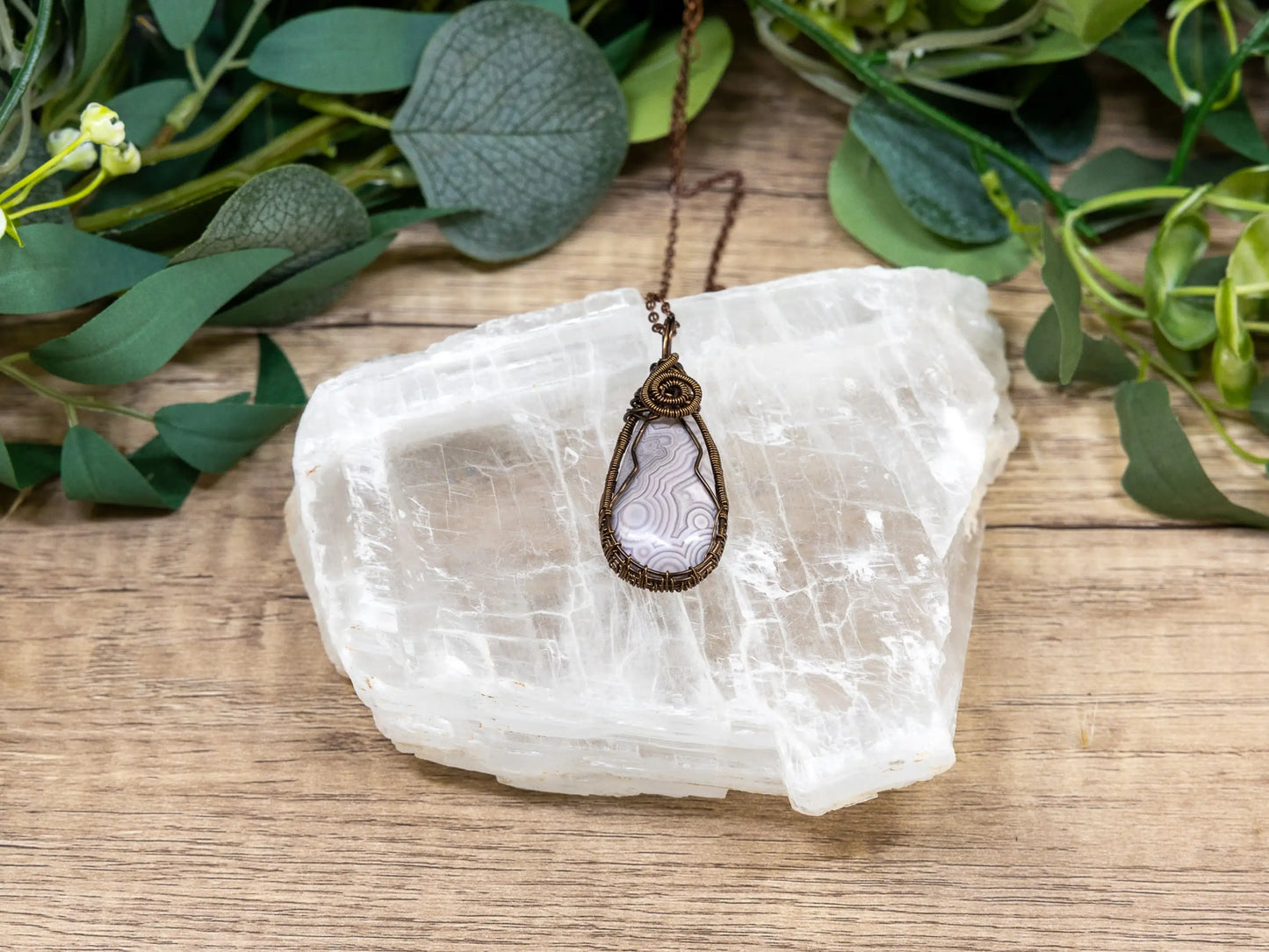 Wire-Wrapped Agate with Gray and White Patterns and Bronze Necklace