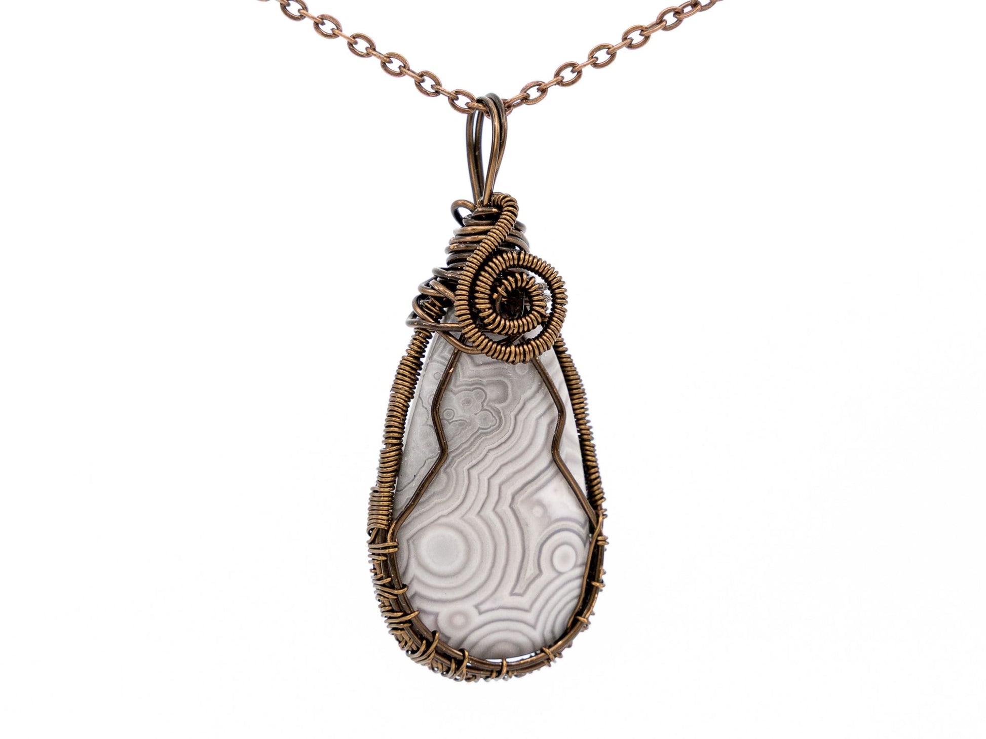 Wire-Wrapped Agate with Gray and White Patterns and Bronze Necklace
