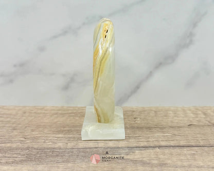 Wolf in Crescent Moon Onyx Carving – Unique Natural Stone Artwork for Strength, Intuition & Mystical Decor-Morganite Gems